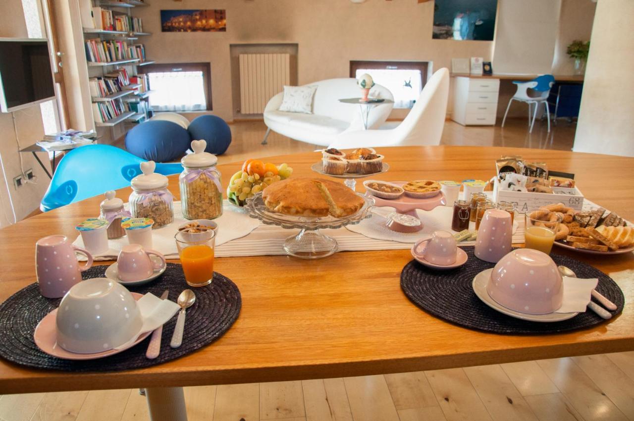 Bed and Breakfast Il Gomitolo Биелла Экстерьер фото