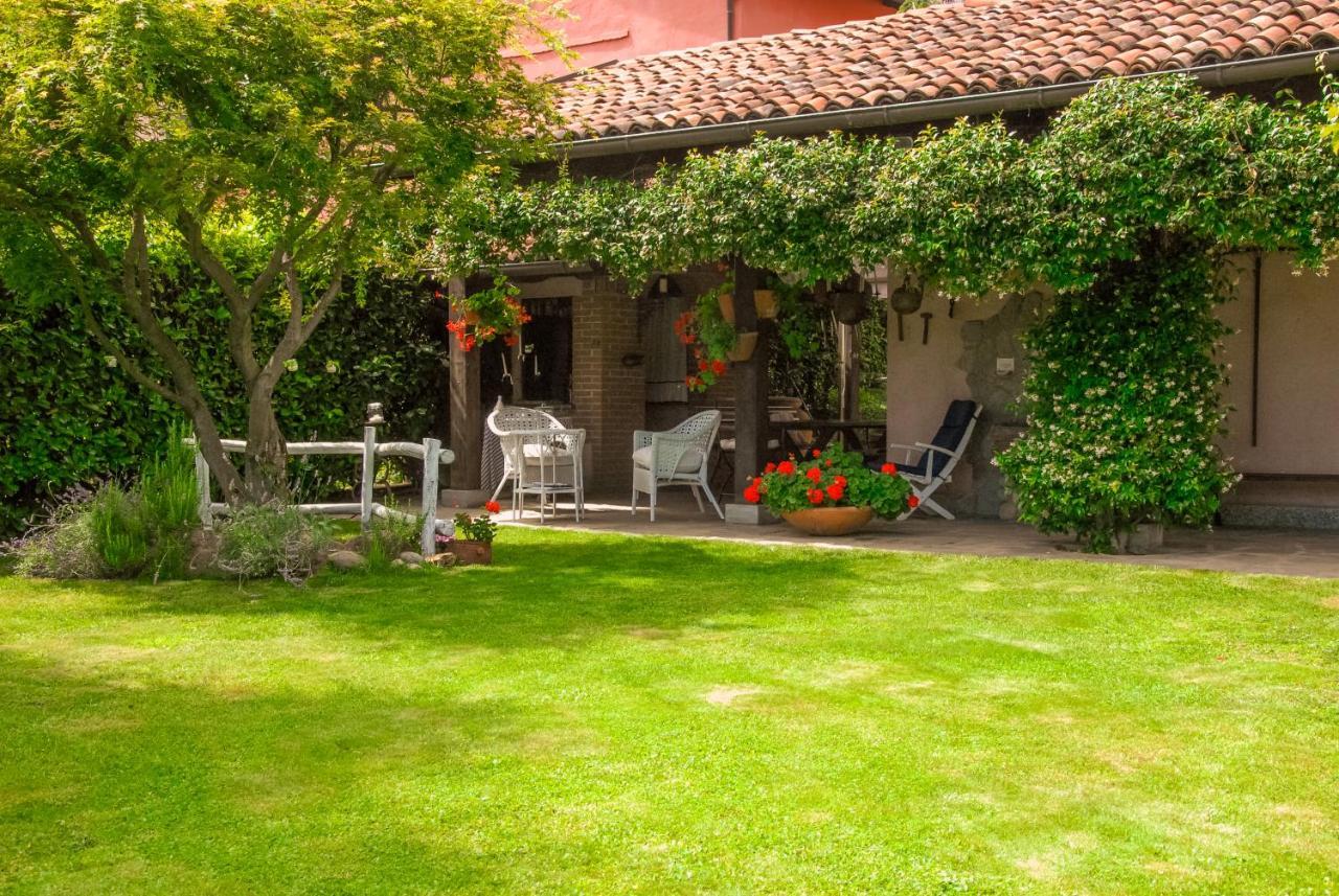 Bed and Breakfast Il Gomitolo Биелла Экстерьер фото